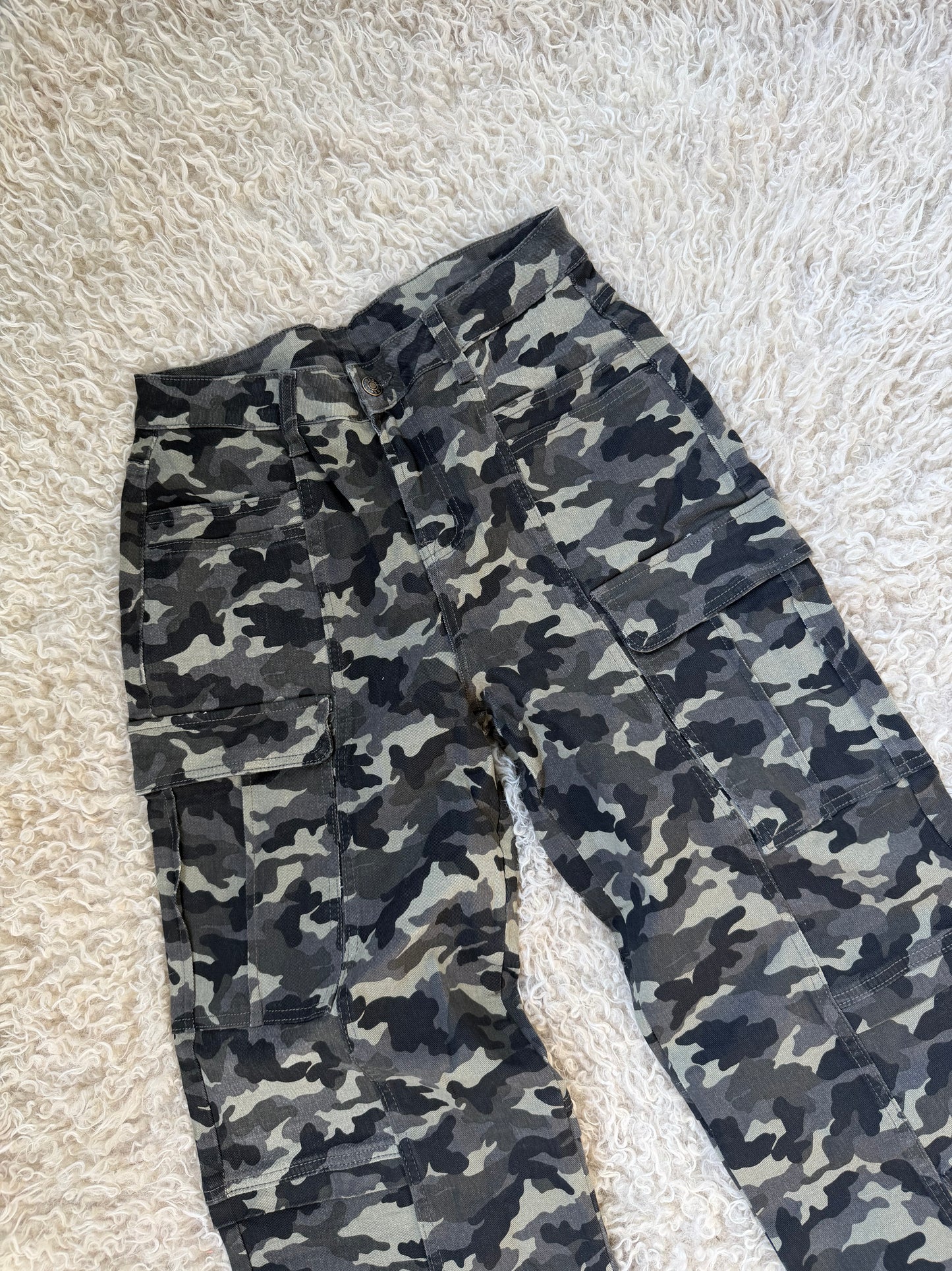 THE LAYLA CARGO JEAN