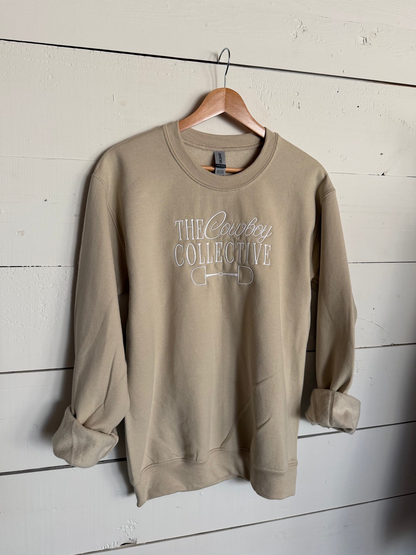 THE COWBOY COLLECTIVE CREWNECK - SAND