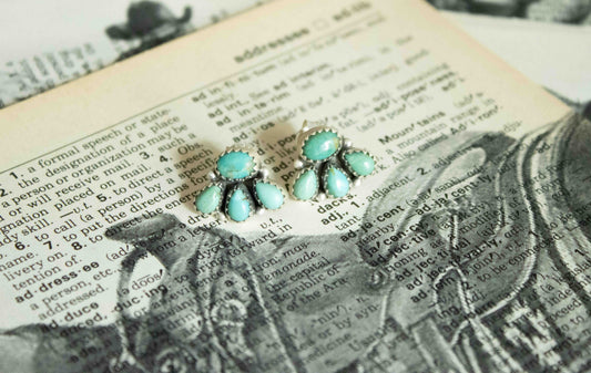 THE LILLY CLUSTER EARRINGS